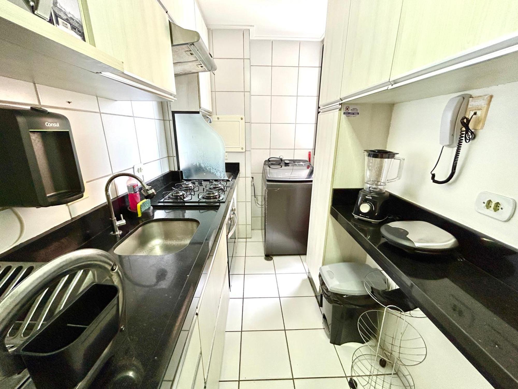 Beira Mar De Pajuçara / Apartamento *